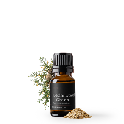 Cedarwood China Essential Oil